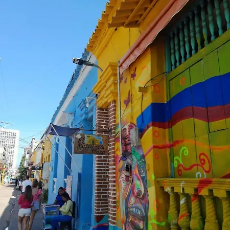 4cr-1m Casa De 4 En El Centro Historico, Getsemani